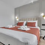 Azure Horizon Penthouse 마카르스카