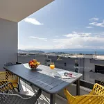 아파트 Azure Horizon Penthouse 마카르스카