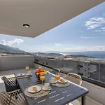 Azure Horizon Penthouse 아파트 마카르스카