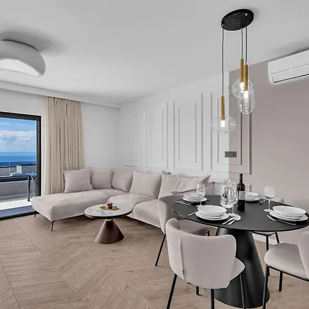 Apartment Azure Horizon Penthouse Makarska