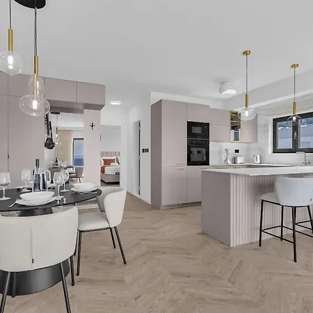 Azure Horizon Penthouse Apartment