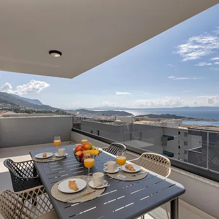 Azure Horizon Penthouse Apartment Makarska