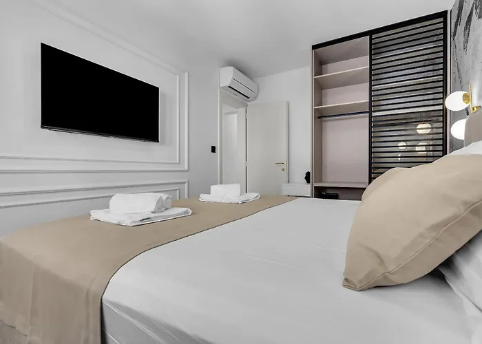 Azure Horizon Penthouse * Makarska